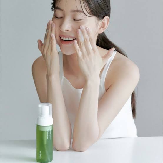 CELIMAX The Real Noni Acne Bubble Cleanser 155ml - Imagen 2