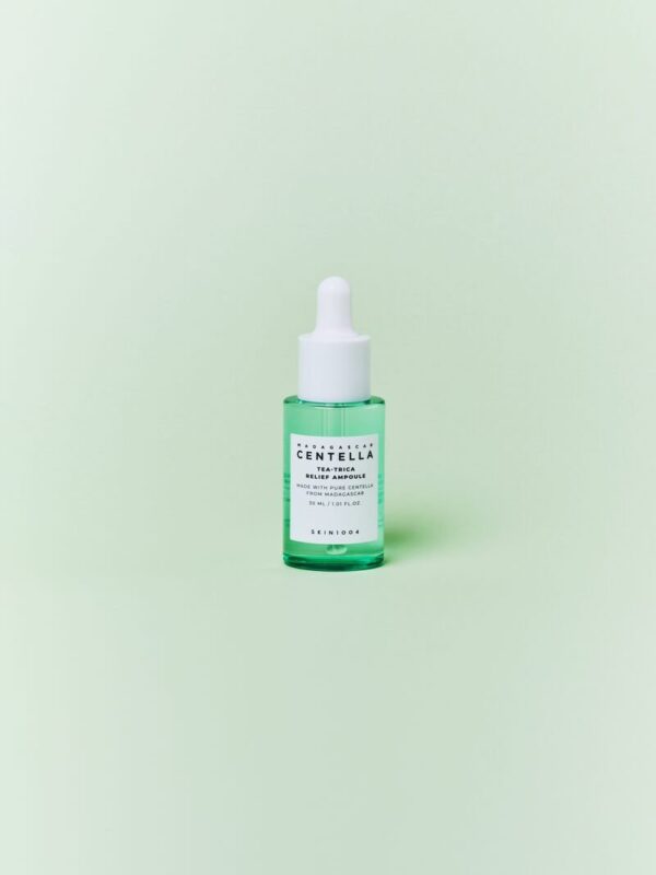 SKIN1004 MADAGASCAR CENTELLA TEA- TRICA RELIEF AMPOULE 30 ML