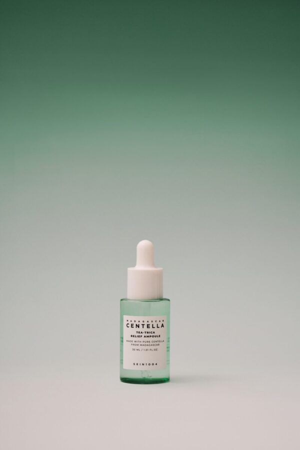 SKIN1004 MADAGASCAR CENTELLA TEA- TRICA RELIEF AMPOULE 30 ML