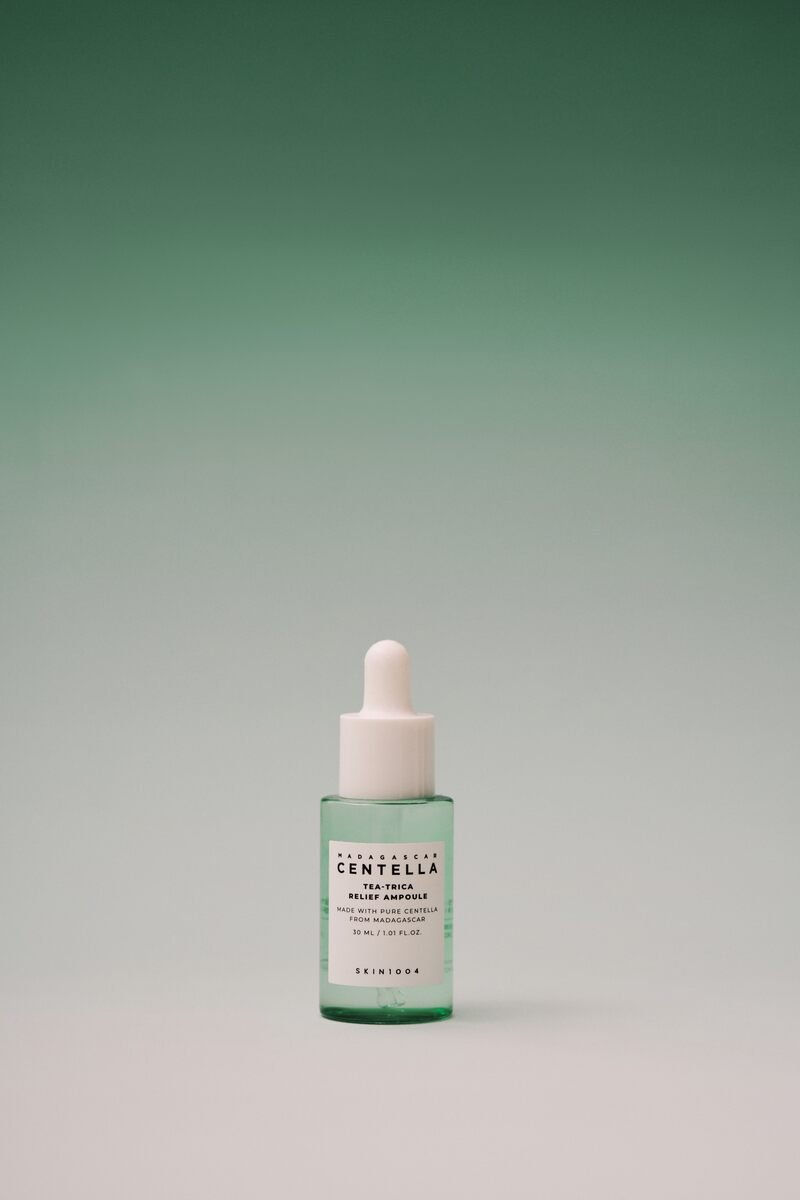 SKIN1004 MADAGASCAR CENTELLA TEA- TRICA RELIEF AMPOULE 30 ML - Imagen 2