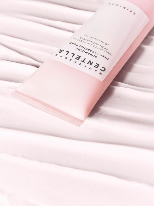 SKIN1004 Madagascar Centella Poremizing Deep Cleansing Foam 125ml